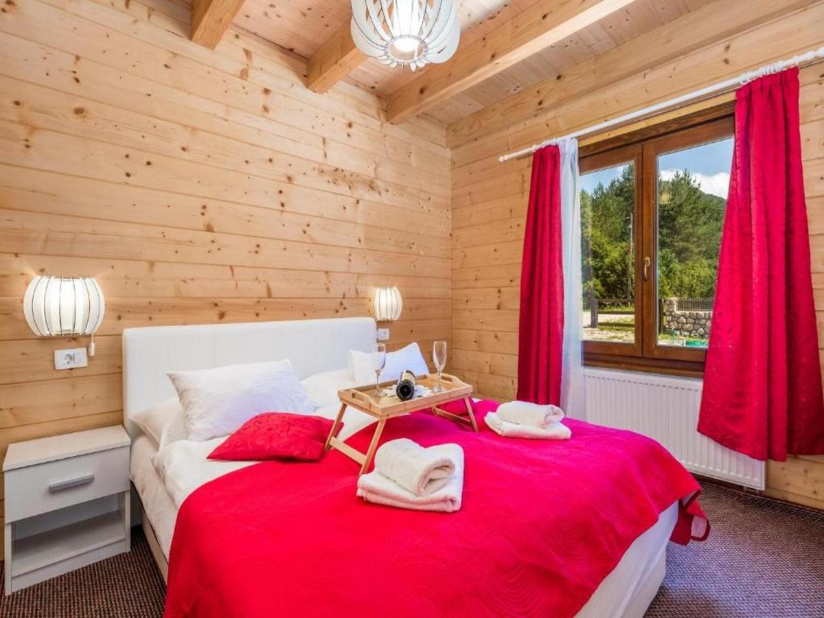 Apartments Plitvice Forest Korenica Ngoại thất bức ảnh