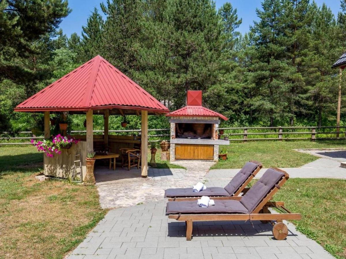 Apartments Plitvice Forest Korenica Ngoại thất bức ảnh