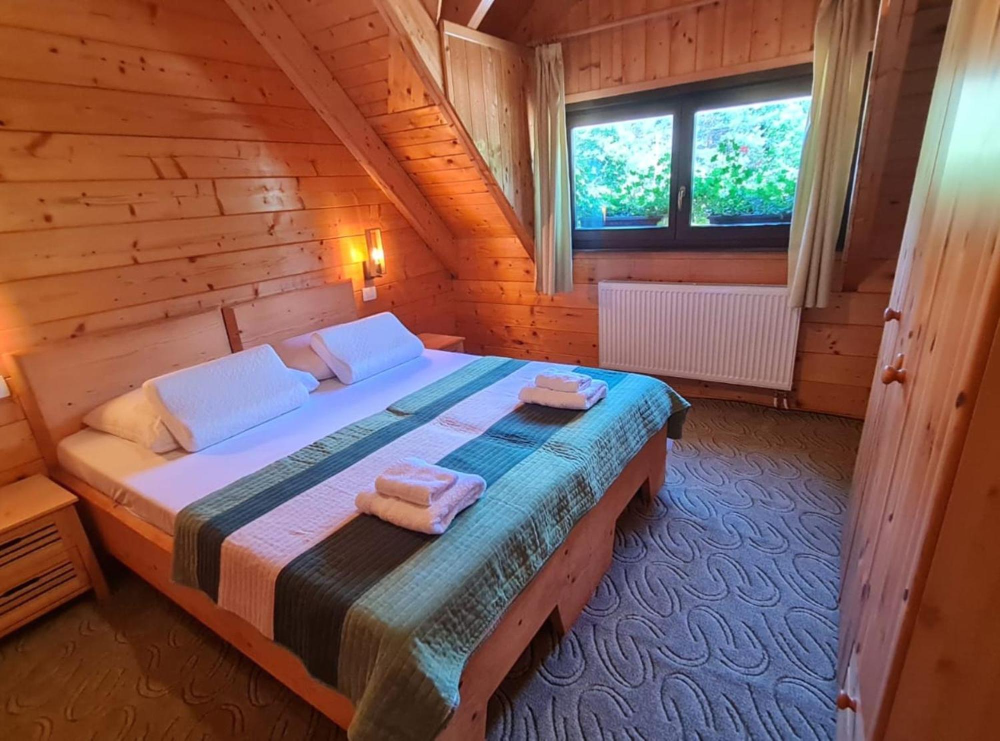 Apartments Plitvice Forest Korenica Ngoại thất bức ảnh